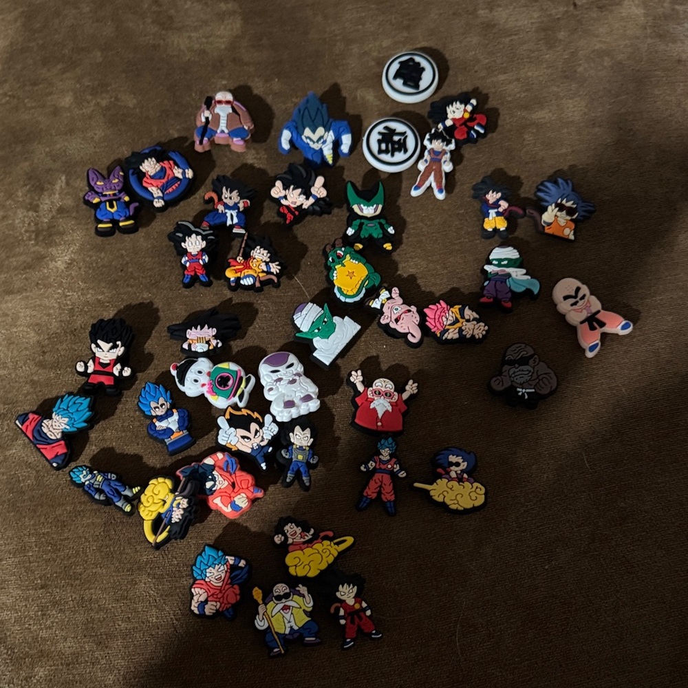 Anime Character Shoe Charms 40 piece Set - Multicolor